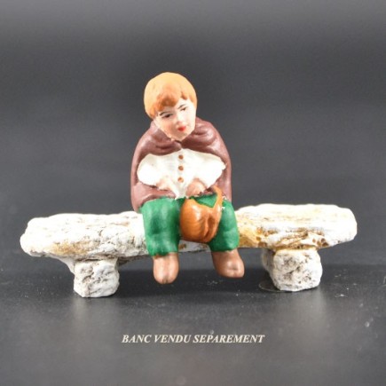 enfant assis nÂ°2 (beige)